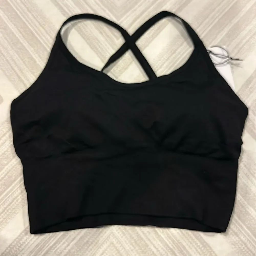 CLEARANCE: 925 Women’s Black Sports Bra - Cross Back with Removable Pads, Size M